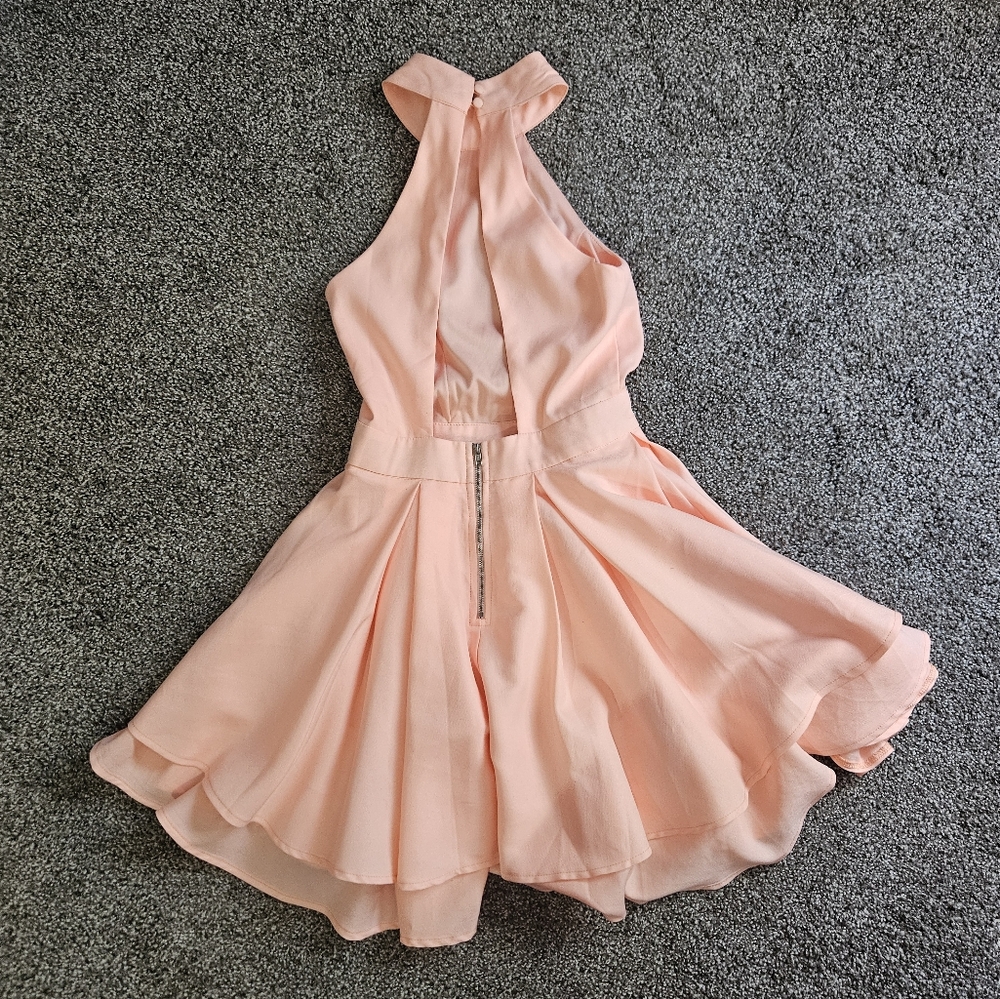 Lulu's Open Back Dress - Picture 7 of 8